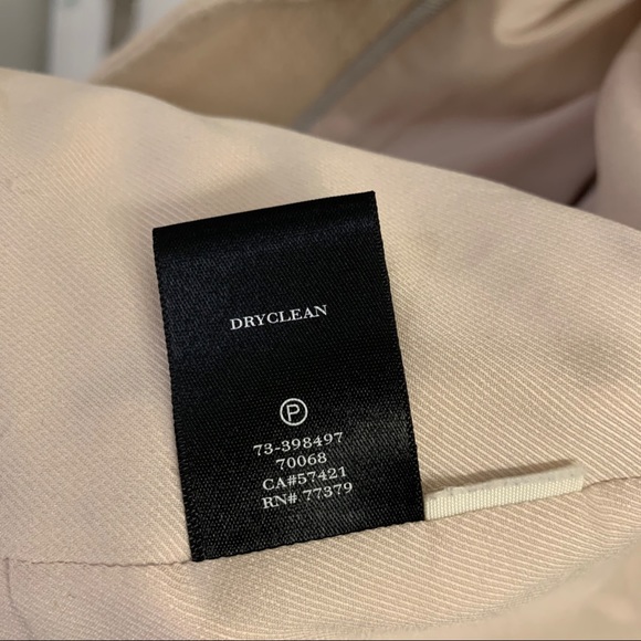 ANN TAYLOR • Lovely Lady Beige 3/4 Sleeve Petite Mini Blazer - Picture 12 of 13